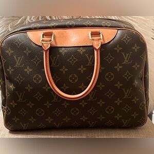 Authentic Preloved Louis Vuitton Monogram Deauville